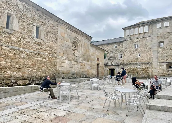 The Cliffs - At Seiramar Daire *